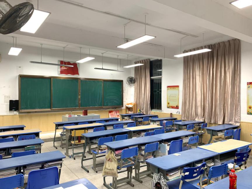 湖南省教育照明項(xiàng)目.jpg 湖南省教育照明項(xiàng)目.jpg